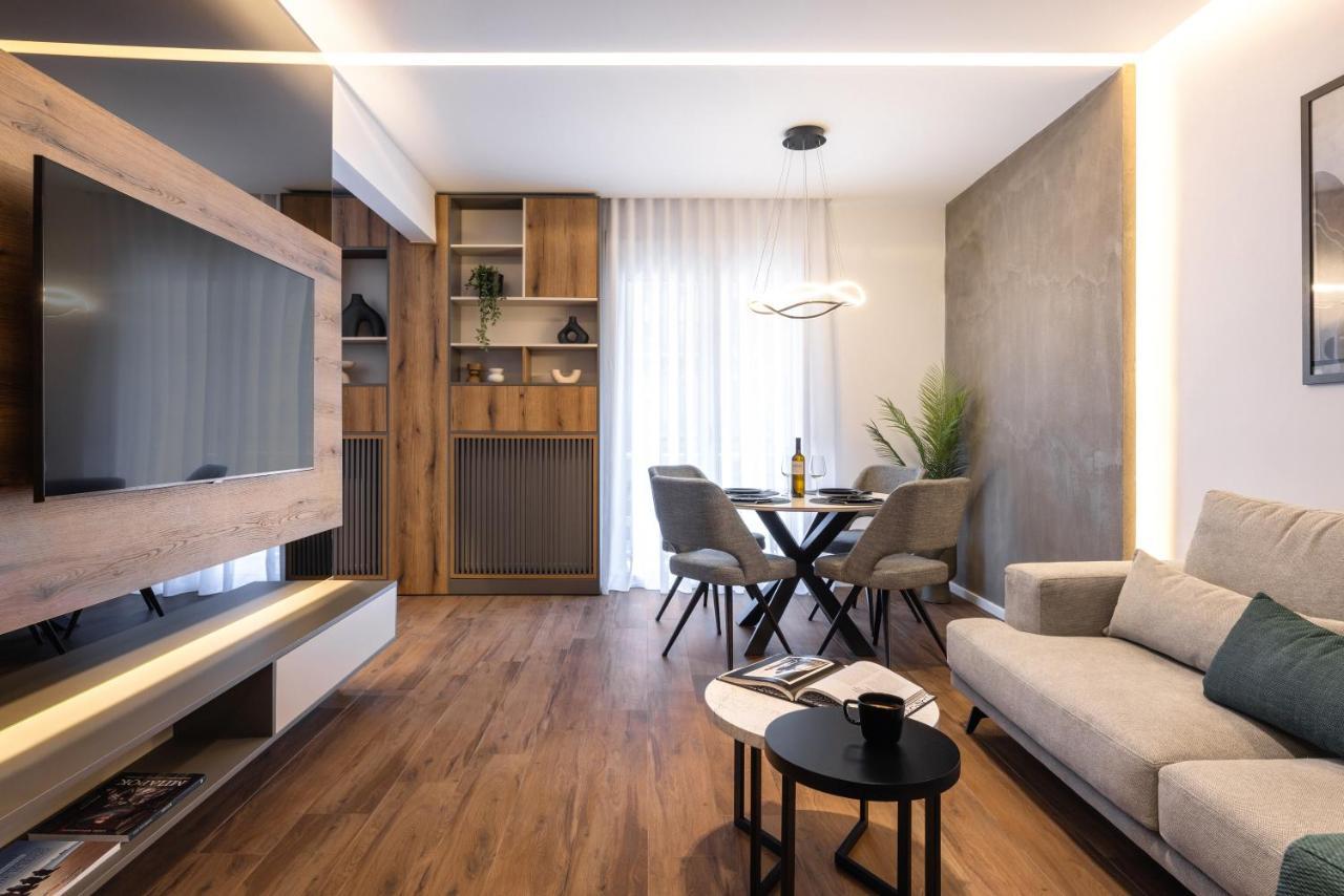 The Five Star Apartment Thessaloniki Exterior photo