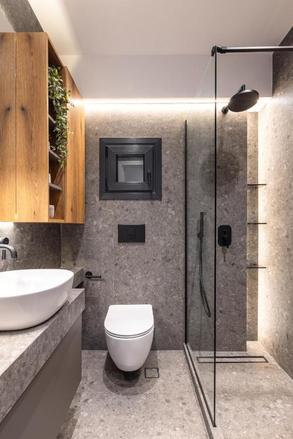 The Five Star Apartment Thessaloniki Exterior photo